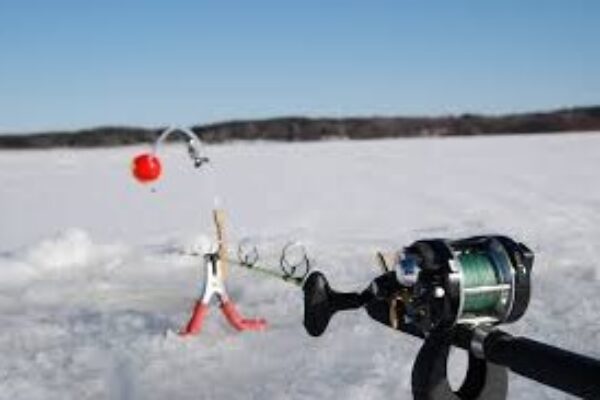 Torsdag den 21/1 så är ungdomsklubben inställd, då vi isfiskar lördagen den 23/1 kl09:00-14:00 istället.